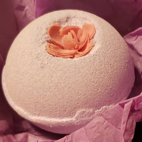 Anthropologie Musee Women of Change Frida Kahlo Bath Bomb NIB - Picture 7 of 7